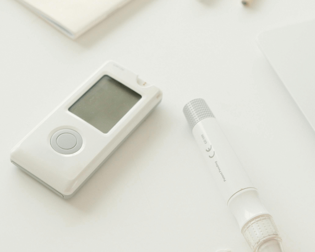 Blood glucose monitor 
