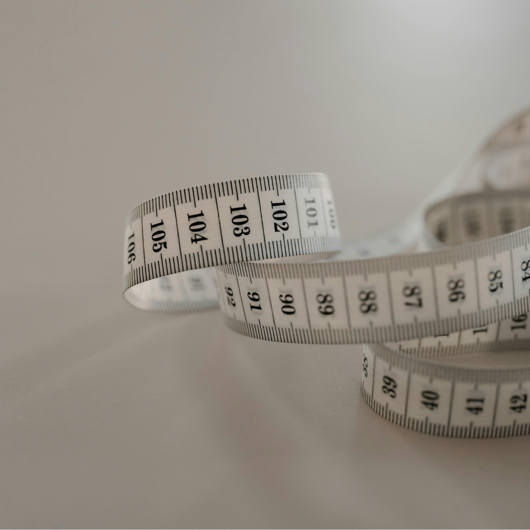 measuring tape 