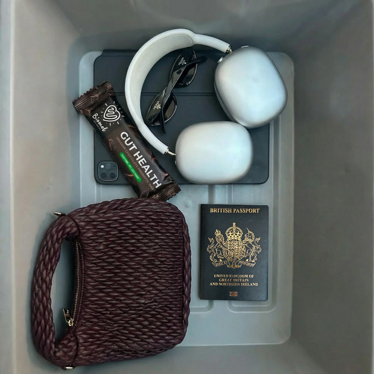 Probiotics for Travel: How to Support Your Gut on Holiday