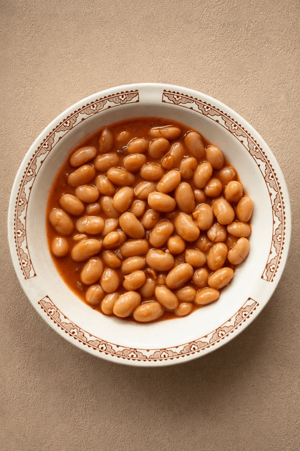 bowl of baked beans